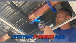 Kitchen Facet - Tampa Plumbers